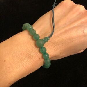 Green Jade Beaded Bracelet *flawed, please see description*